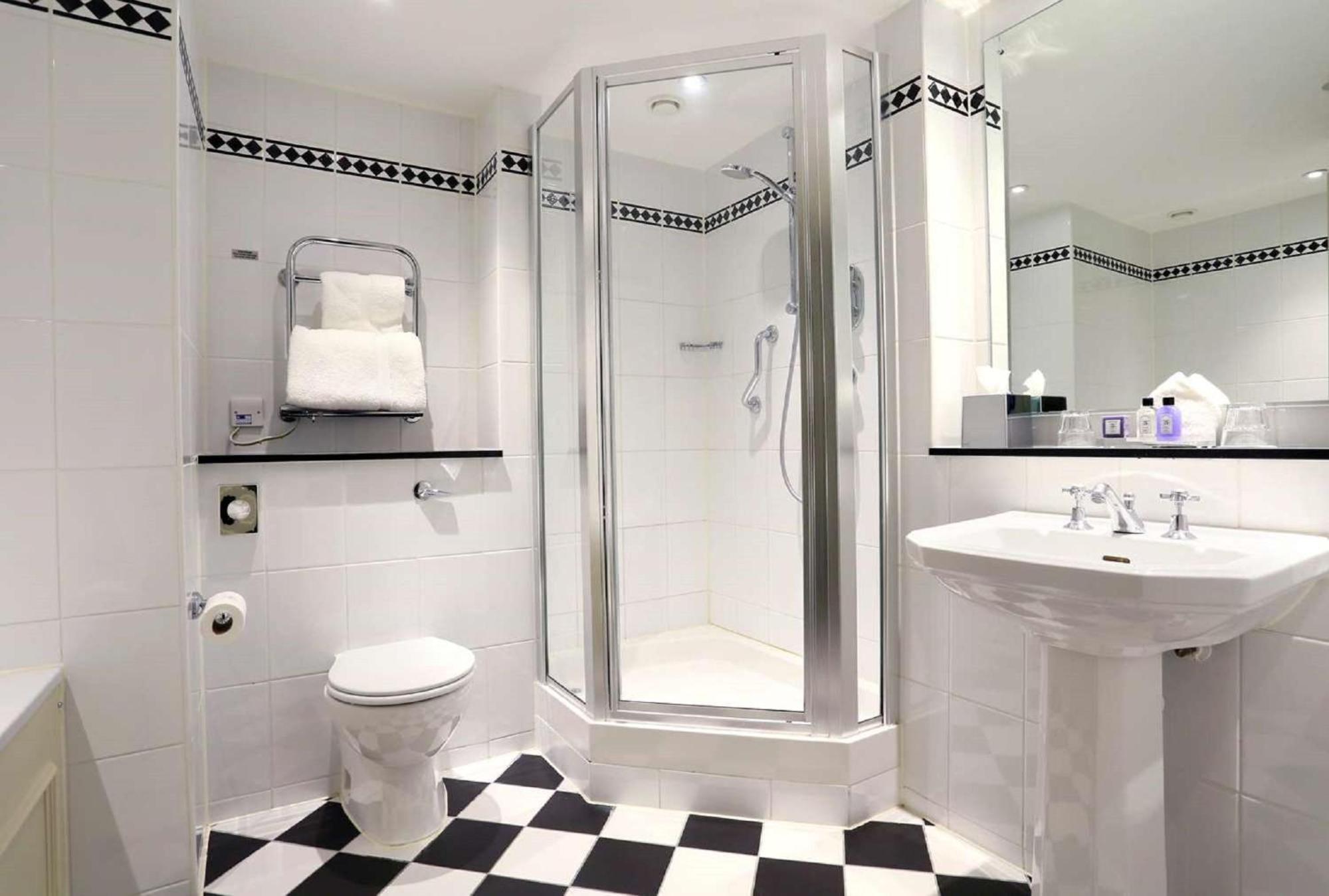 Macdonald Botley Park Y Hotel 4*
