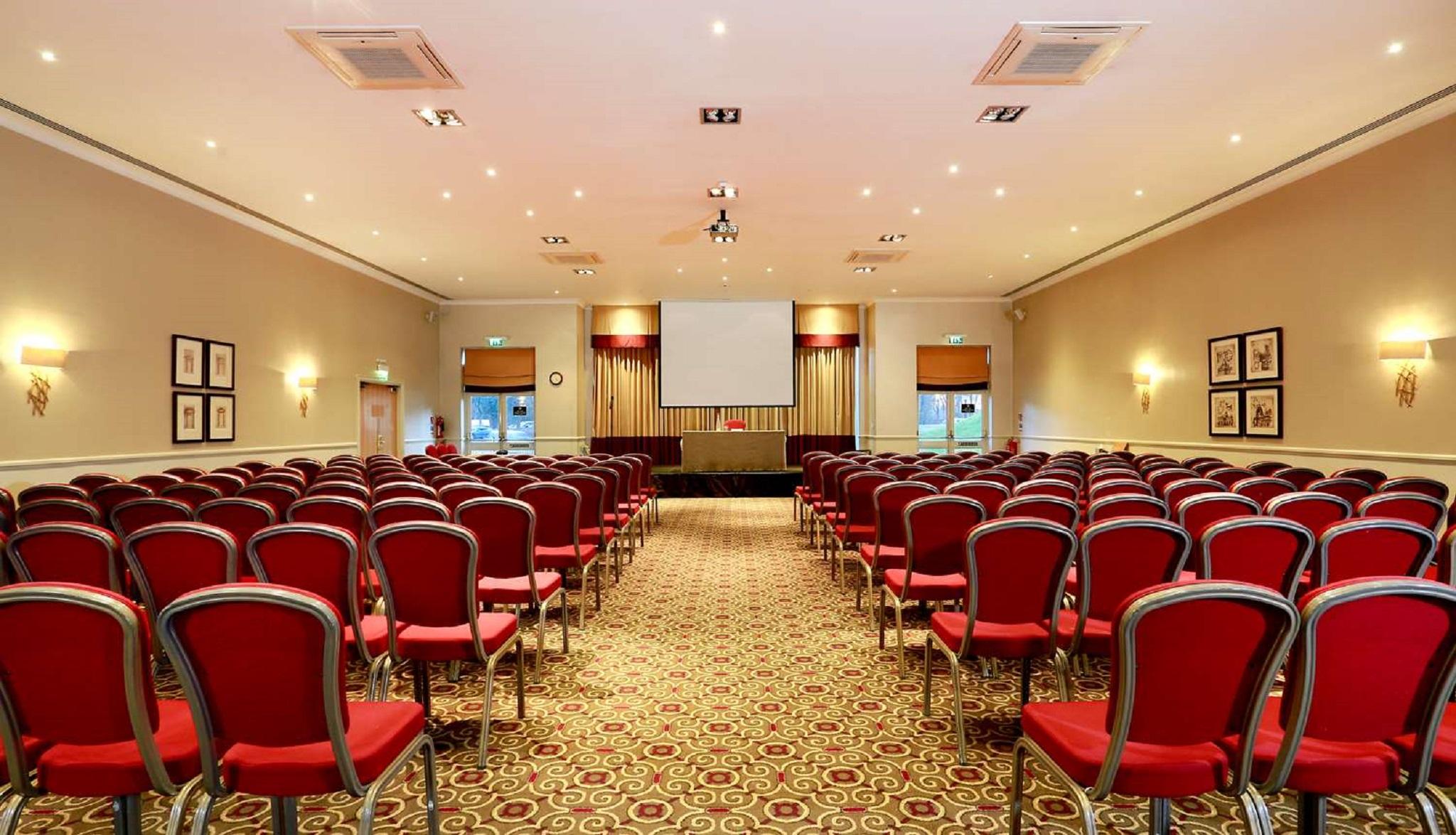 Macdonald Botley Park & 4*