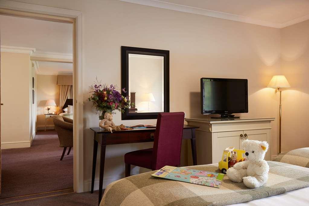 Macdonald Botley Park Y Hotel 4*
