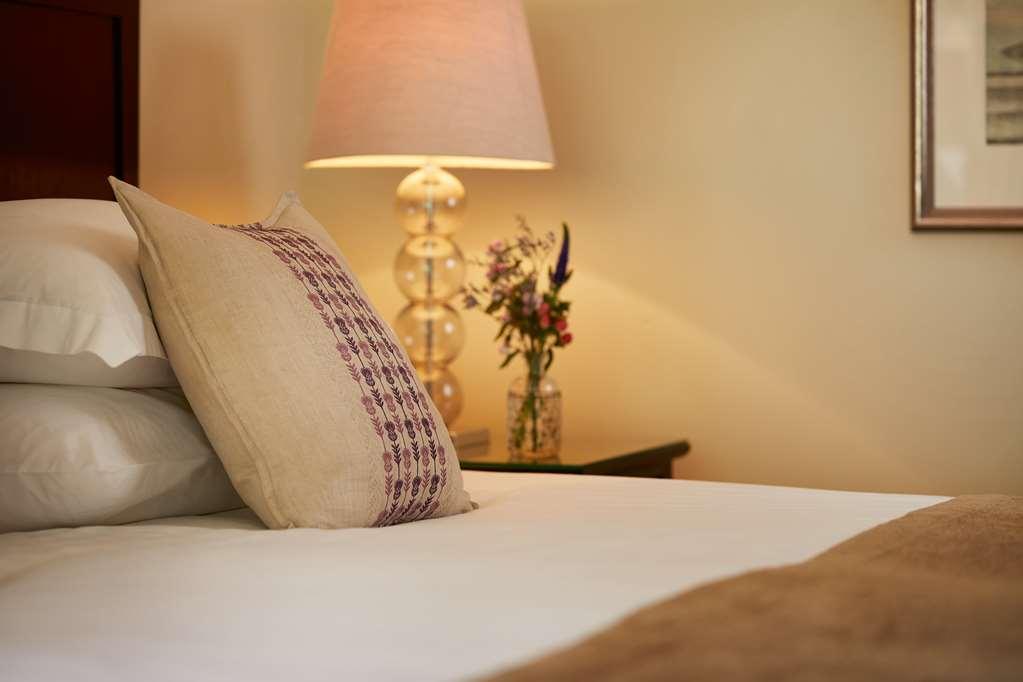 Macdonald Botley Park Y Hotel 4*