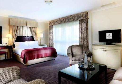 Macdonald Botley Park Y