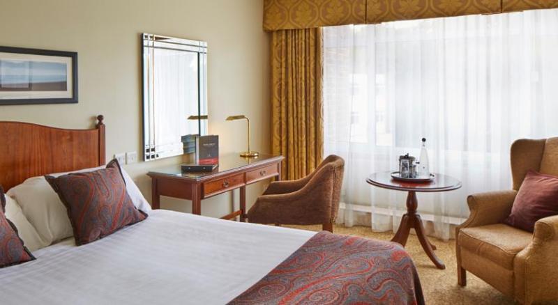 Macdonald Botley Park & 4*
